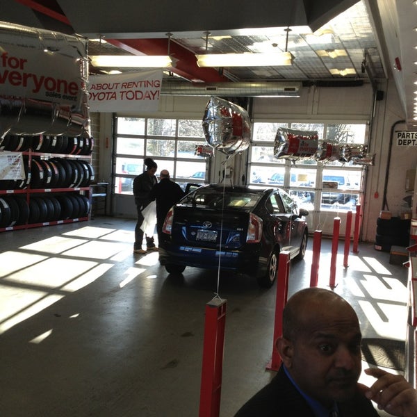 Interstate Toyota Auto Dealership