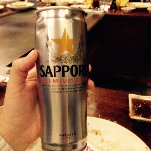 Foto diambil di Sakura Japanese Steak, Seafood House &amp; Sushi Bar oleh Sergio F. pada 1/1/2015