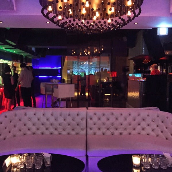 Boom bar. Вип бар из скрипки. Boom bar. Щёлкино бар бум. Бум бар щелкино.