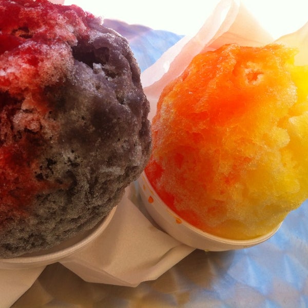 Photo taken at Ice Blast Shaved Ice by Cindy B. on 9/30/2013