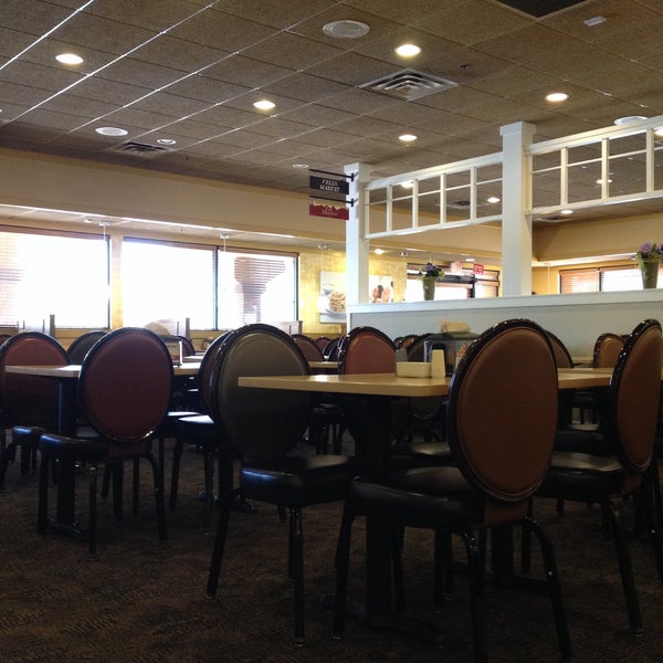 HomeTown Buffet (Now Closed) 265 Town Center Pkwy