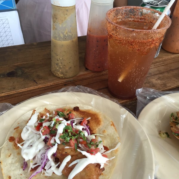 Photo prise au Baja Taco Shop par Diana M. le7/24/2016
