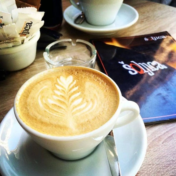Nije valjda da imate bolju ideju kako započeti ovaj dan? ;) #espresso #cappuccino #latte