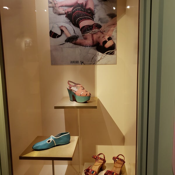 Photo taken at The Bata Shoe Museum by Oasisantonio on 10/6/2019