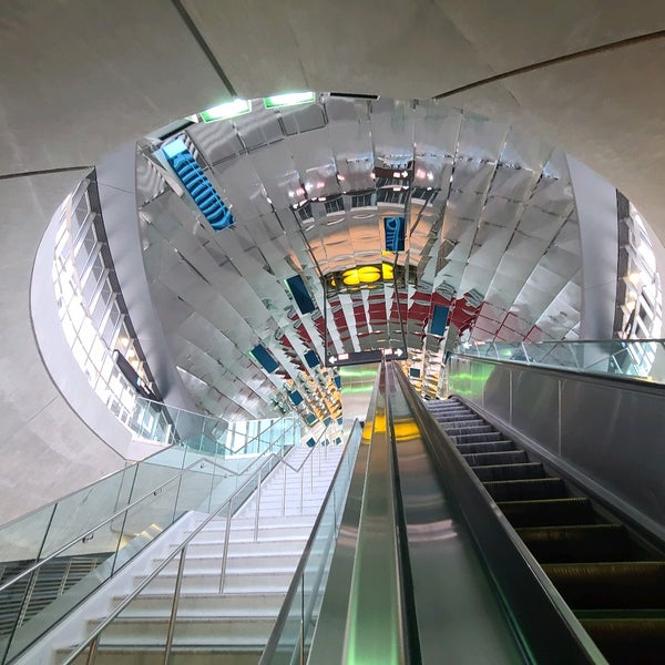 Vaughan Metropolitan Centre Subway Station Estação de Metrô