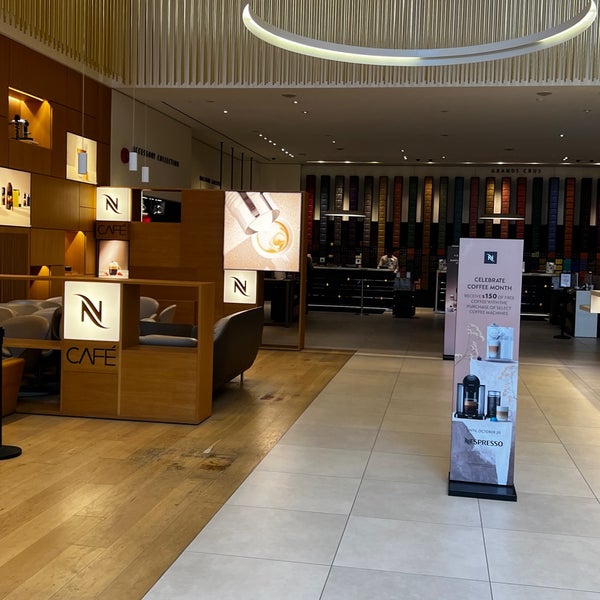 Nespresso Boutique Bar Yorkville 159 Cumberland St
