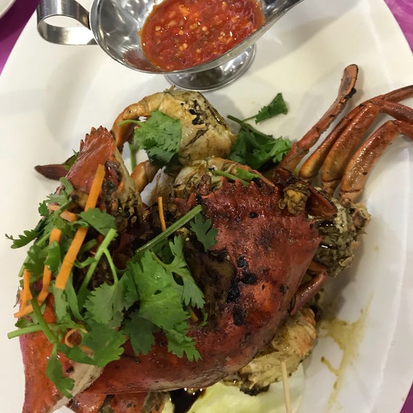 Crabs ресторан. Ресторан краб паттайя. краб в ресторане. ле краб ресторан. ресторан краб анапа.