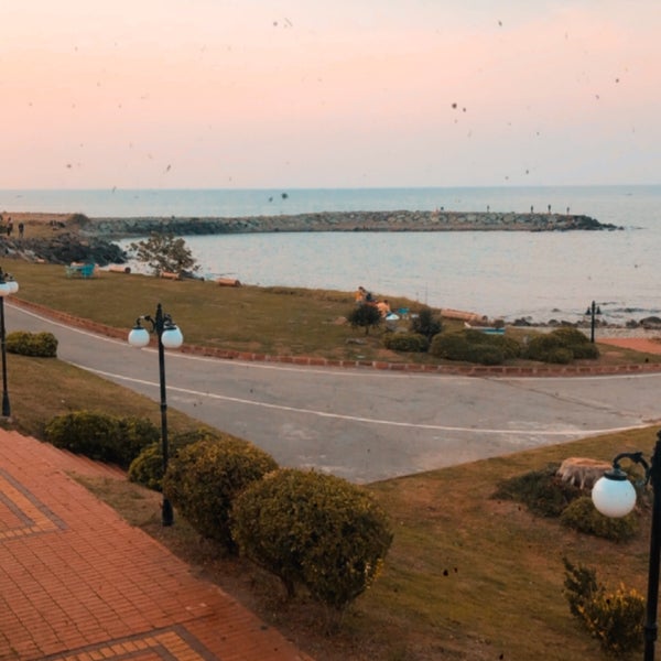 Foto tomada en KTÜ Sahil Tesisleri  por 🅰️ybike el 10/29/2020