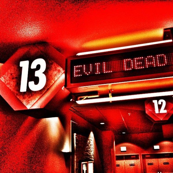 Fotos en Regal Thornton Place ScreenX & IMAX Cine en Seattle