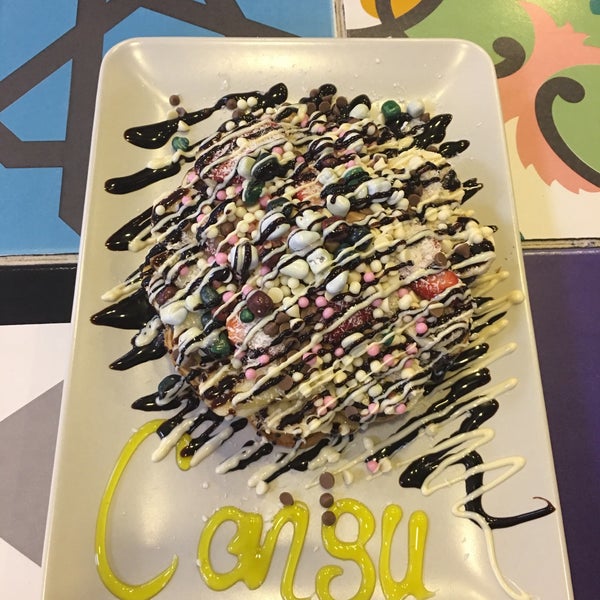 3/6/2018에 Cansu S.님이 Waffle BUN Design에서 찍은 사진