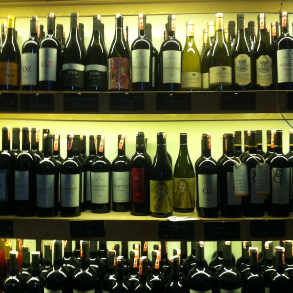 7/13/2015에 Reyhaneh R.님이 Sensus Şarap &amp; Peynir Butiği에서 찍은 사진
