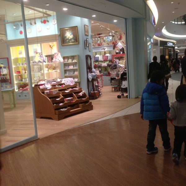 Photos At キャス キッドソン Cath Kidston お台場店 Now Closed お台場 東京 東京都 Photos At キャス キッドソン Cath Kidston お台場店 Now Closed お台場 東京 東京都