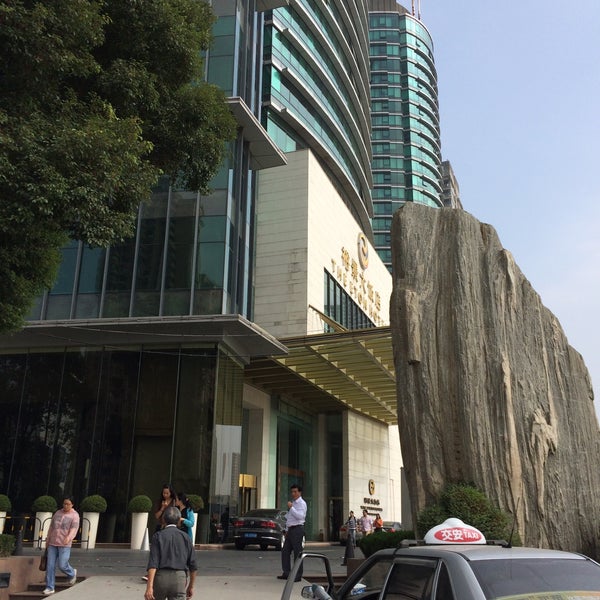 Photo taken at The Eton Hotel Shanghai (裕景大饭店) by Armando L. on 10/24/2015