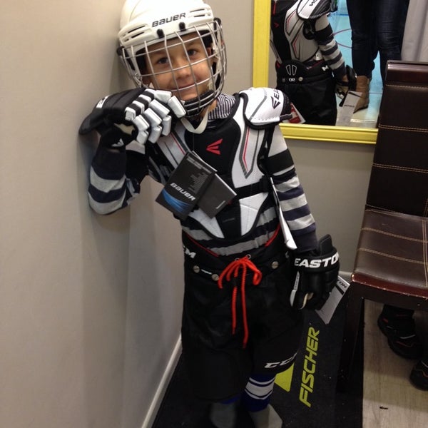 град ледовый комплекс. магазин тафгай хабаровск. тафгай магазин хоккейной экипировки хабаровск. тафгай хоккейный магазин.