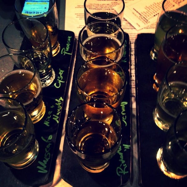 Photo taken at 2 Towns Ciderhouse by Frank K. on 2/7/2015