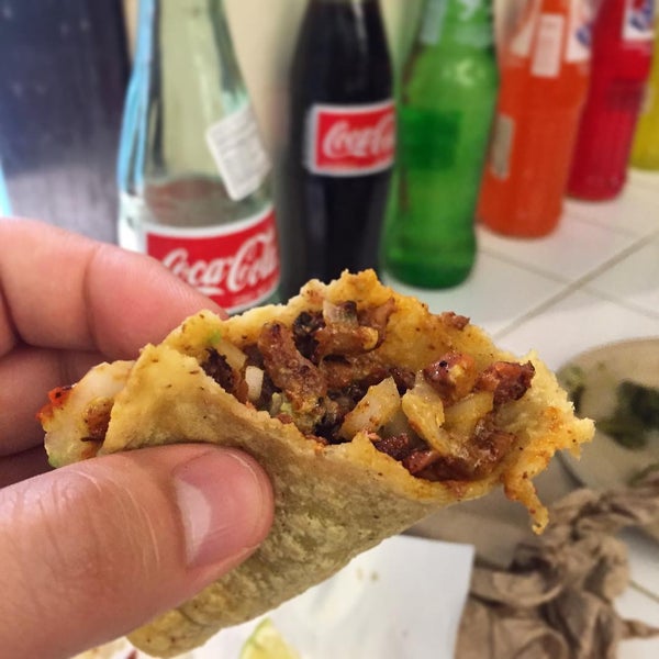 7/19/2015에 Ben L.님이 Los Tacos No. 1에서 찍은 사진