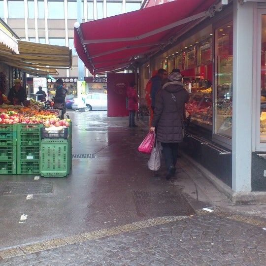 Photo taken at Rochusmarkt by Bramantio U. on 1/21/2014