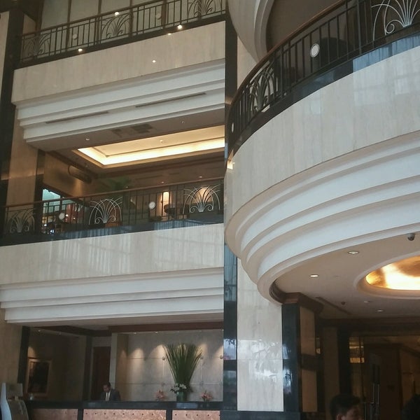 11/29/2016에 Joe W.님이 Menara Peninsula Hotel Jakarta에서 찍은 사진