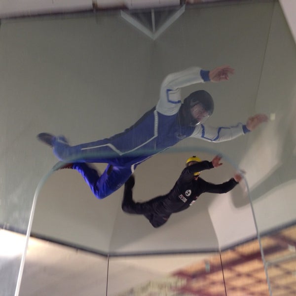 Photo taken at Skyward Indoor Skydiving by Leia Timea N. on 10/28/2013