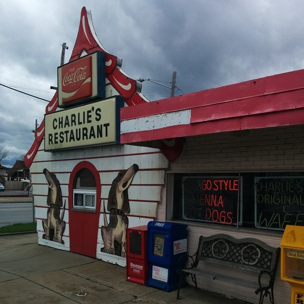 Charlie's Restaurant Diner in Cleveland