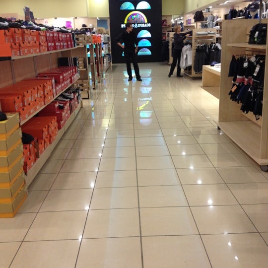 Negozi shop scarpe valecenter