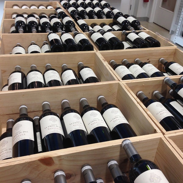 Bottle Bargains Wine Store in Northport