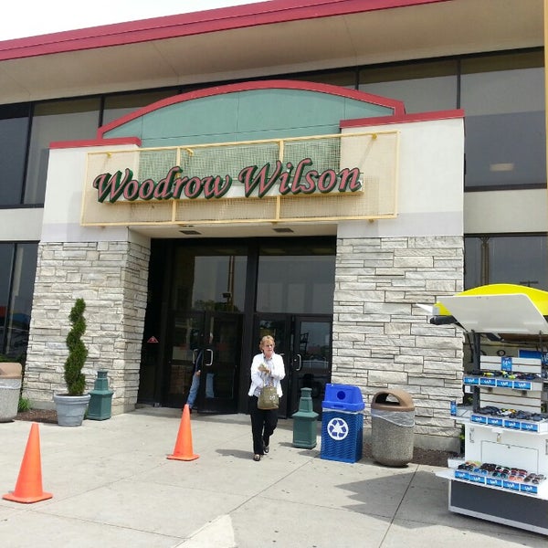 Photos at Woodrow Wilson Service Area Interstate95 N