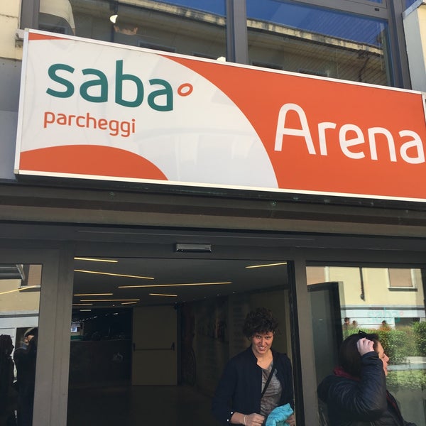 Foto tirada no(a) Parcheggio Saba Arena por Badar A. em 4/29/2017