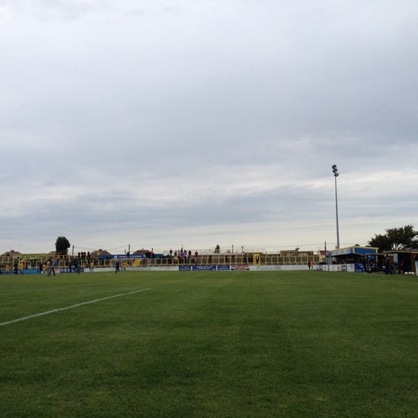 Canvey Island Football Club 2 tips from 29 visitors