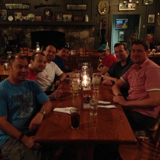 Cracker Barrel Old Country Store Sturbridge'de Amerikan Restoranı