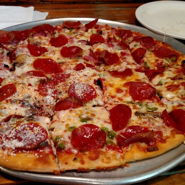Ace's Pizza 7 tips from 133 visitors