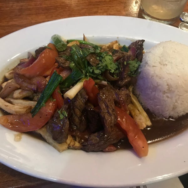 Beautiful atmosphere. The drinks are good, and the Lomo saltado is beyond delicious.