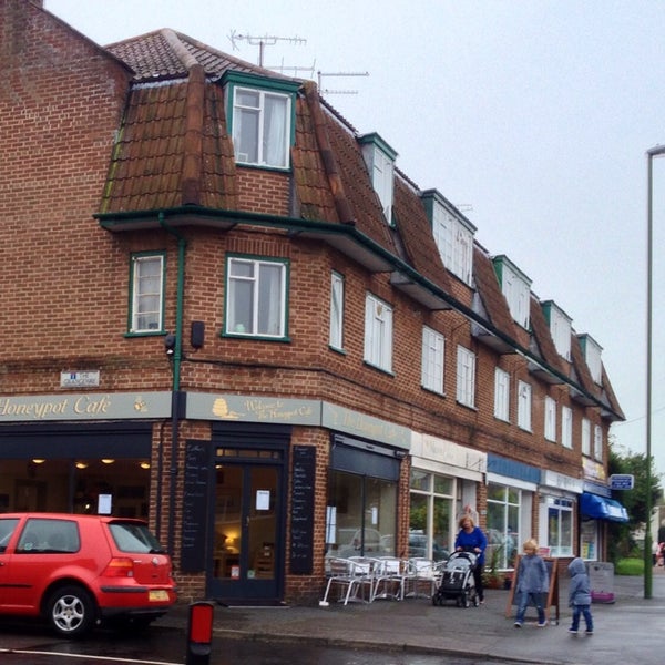 The Honeypot Cafe 19, Sea Lane