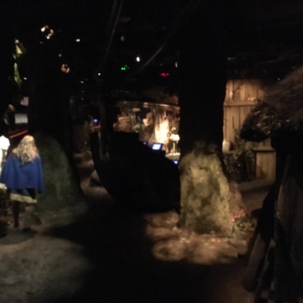 Photo taken at Jorvik Viking Centre by Simónir G. on 2/23/2019