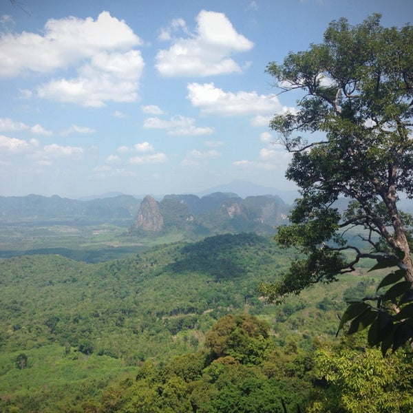 Снимок сделан в Tub Kaek - Khao Ngon-Nak Nature Trail пользователем Vika S. 2/13/2014