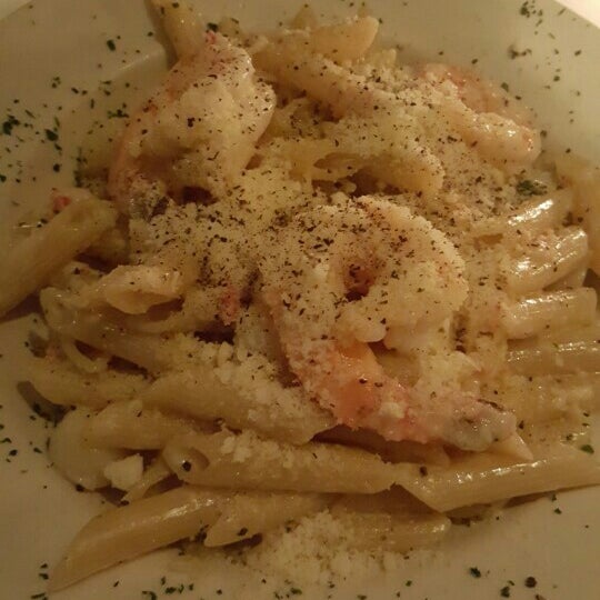 Photo taken at Cucina Di Pesce by Hey I. on 11/19/2015
