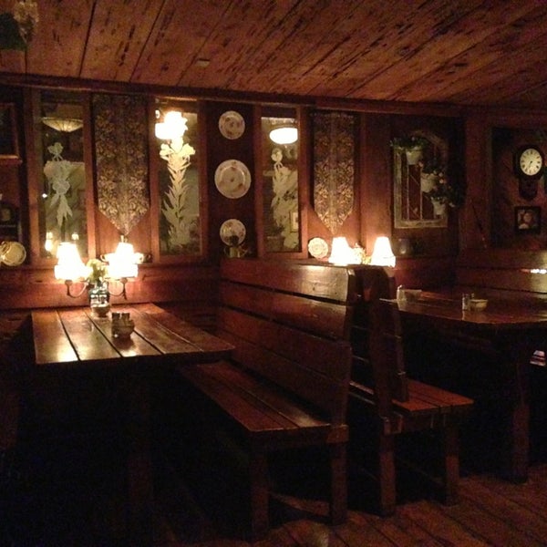 2/6/2013 tarihinde Jason A.ziyaretçi tarafından The Field Irish Pub &amp; Eatery'de çekilen fotoğraf