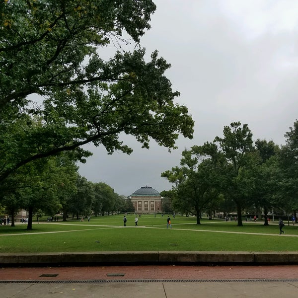 Photo taken at University of Illinois by Michael H. on 9/30/2016