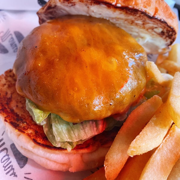 Photos at Burger Mania - 恵 比 寿 - 東 京, 東 京 都