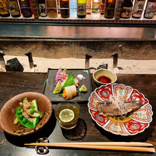 Bohemian Nishiazabu Japanese Restaurant In Tokyo
