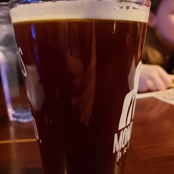 Photo taken at Rosati&#39;s Pizza and Sports Pub by unclemattie on 11/21/2019