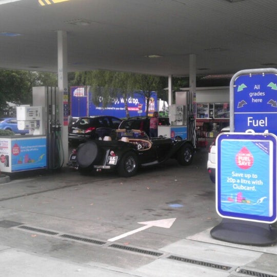 Tesco Extra Milton Keynes, Buckinghamshire