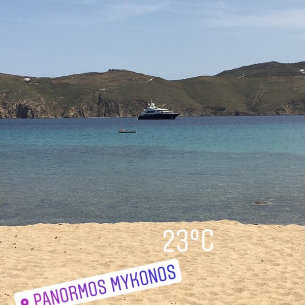 Photo taken at Panormos Mykonos by Γιώργος Φ ® on 4/29/2017