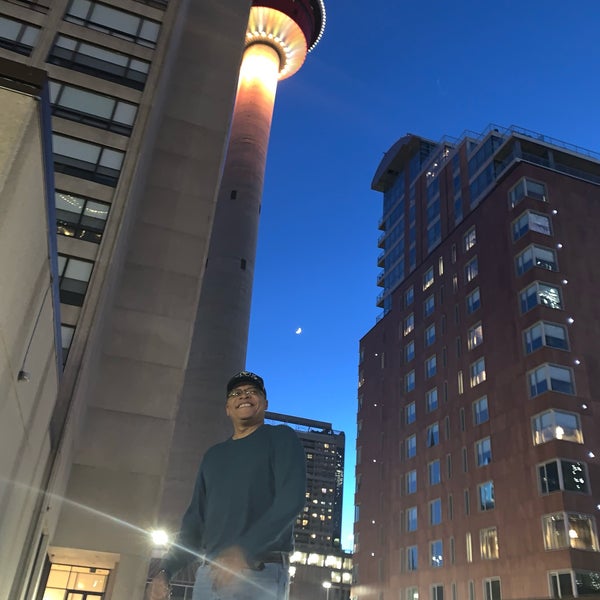 Photo taken at Calgary Marriott Downtown Hotel by Claudio P. on 1/11/2019