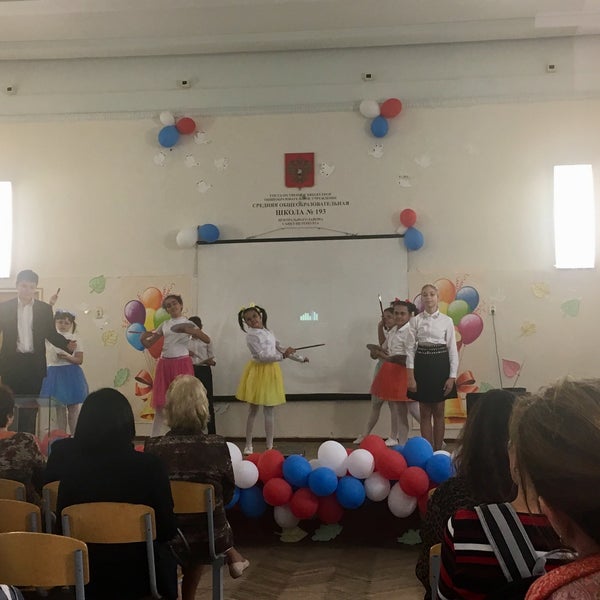 Школа 193 ленинград. Улица доватора город гродно. Школа 193 санкт-петербург. Школа 193 санкт-петербург. Школа 193 ленинград.