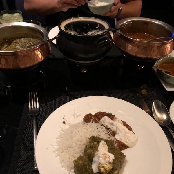 Foto diambil di Patiala Restaurant oleh F. pada 4/4/2019