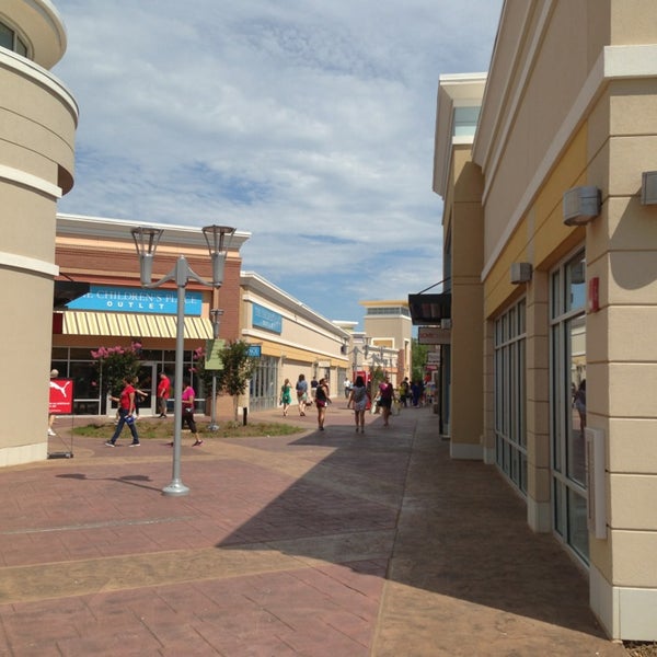 The Outlet Shoppes at Atlanta - Outlet Store in Woodstock