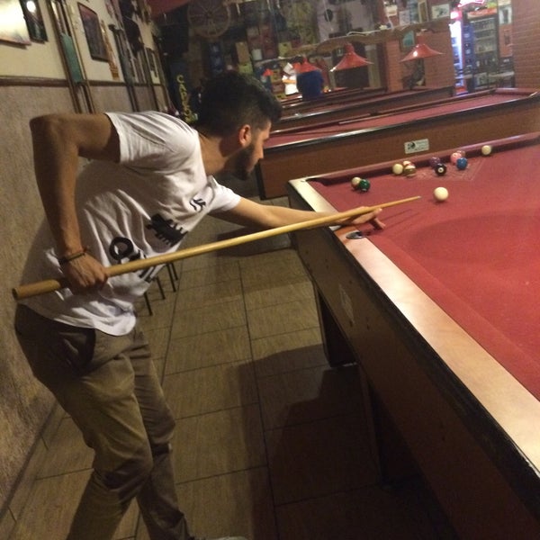 Bola Sete Snooker Bar