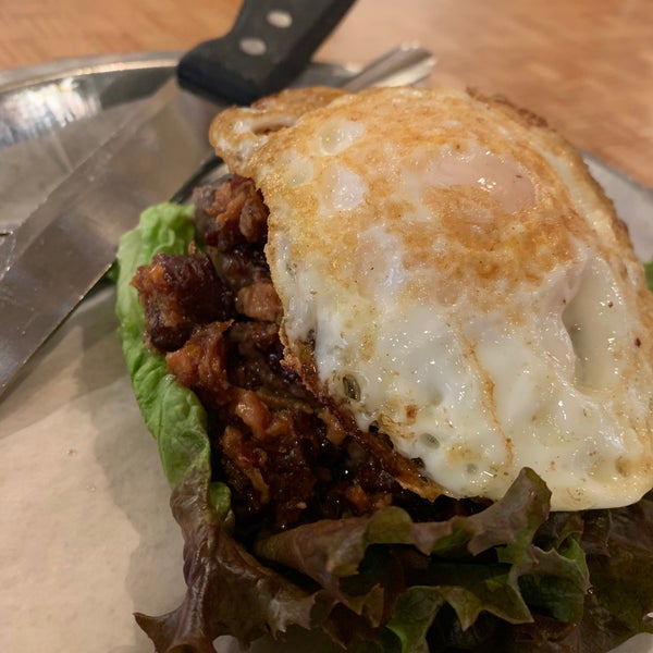 Photo taken at Bull City Burger and Brewery by Matt H. on 1/14/2020