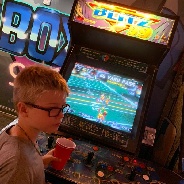 Foto tirada no(a) Boxcar Bar + Arcade por Matt H. em 7/11/2019